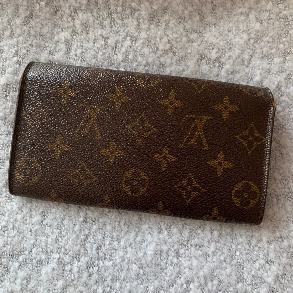 Louis Vuitton Monogram Sarah Wallet Envelope Wallet Authentic NICE Condi… - Picture 2 of 11